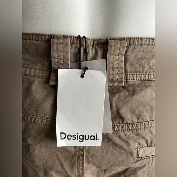 Desigual NWT Cargo Capris - Picture 4 of 8